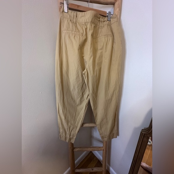 WHO WHAT WEAR TAPERED PANTS KHAKI SIZE 8 JOGGER STYLE PLEATED FRONT - Picture 4 of 4
